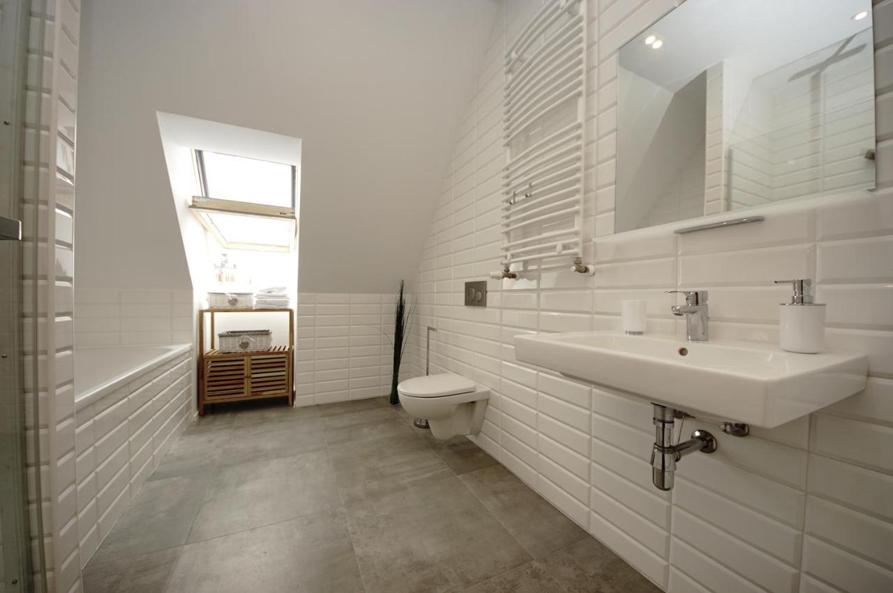 Bh Properties, Apartamenty Teatr Wybrzeze Srodmiescie Gdańsk Exteriör bild