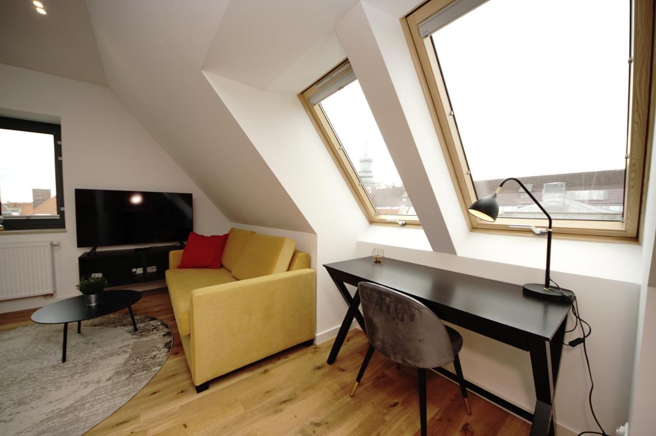 Bh Properties, Apartamenty Teatr Wybrzeze Srodmiescie Gdańsk Exteriör bild