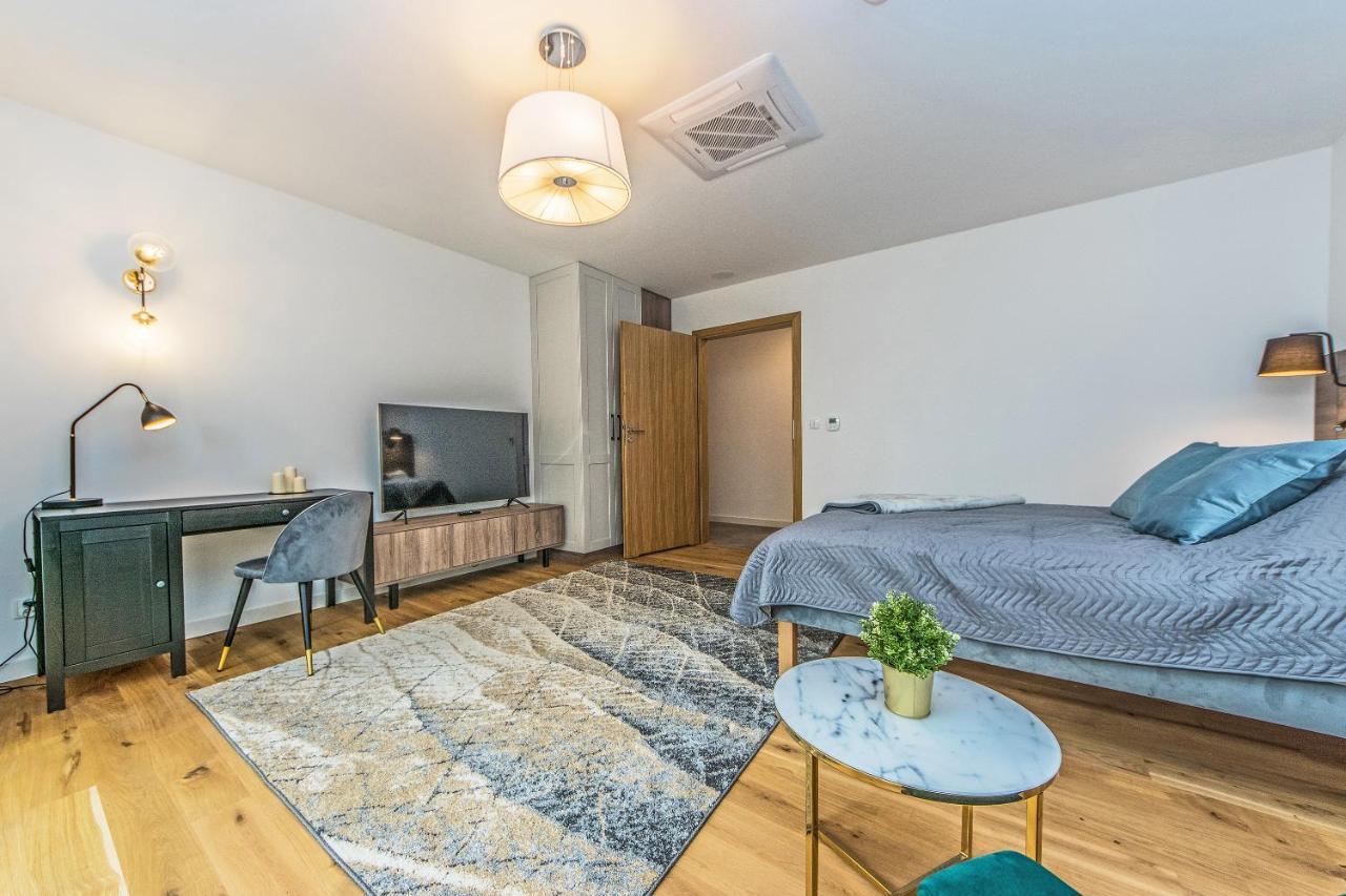 Bh Properties, Apartamenty Teatr Wybrzeze Srodmiescie Gdańsk Exteriör bild