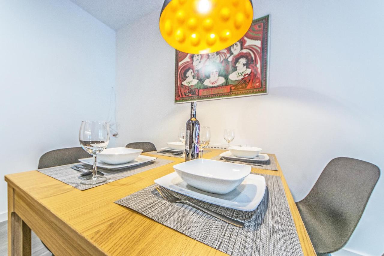 Bh Properties, Apartamenty Teatr Wybrzeze Srodmiescie Gdańsk Exteriör bild