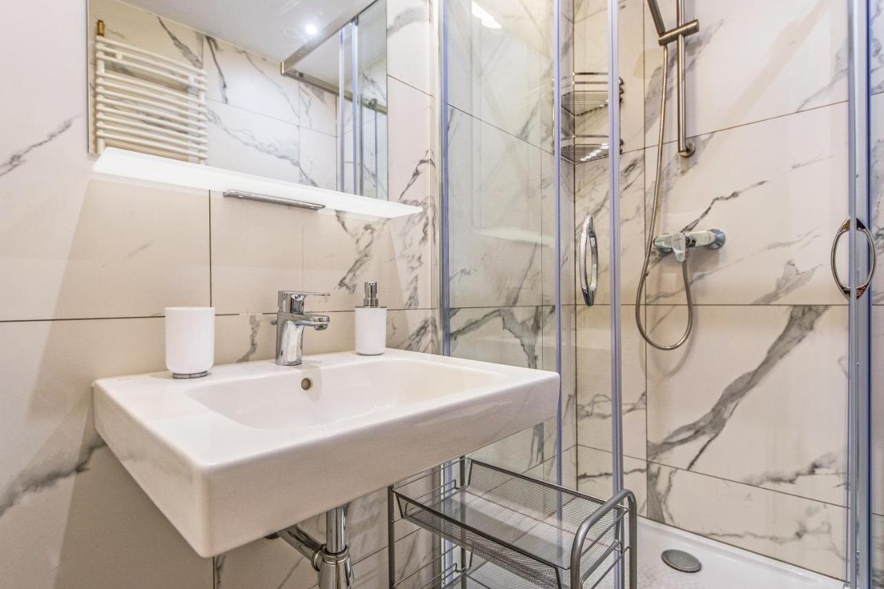 Bh Properties, Apartamenty Teatr Wybrzeze Srodmiescie Gdańsk Exteriör bild